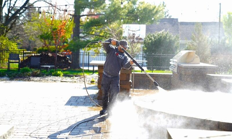 Benefits of Commercial Pressure Washing